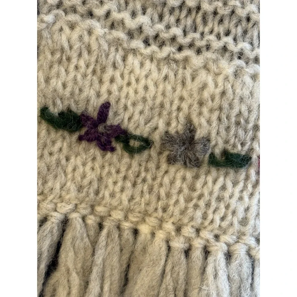 Handmade Oatmeal Beige‎ Wool Scarf Floral Accents Crochet Knit 9x78